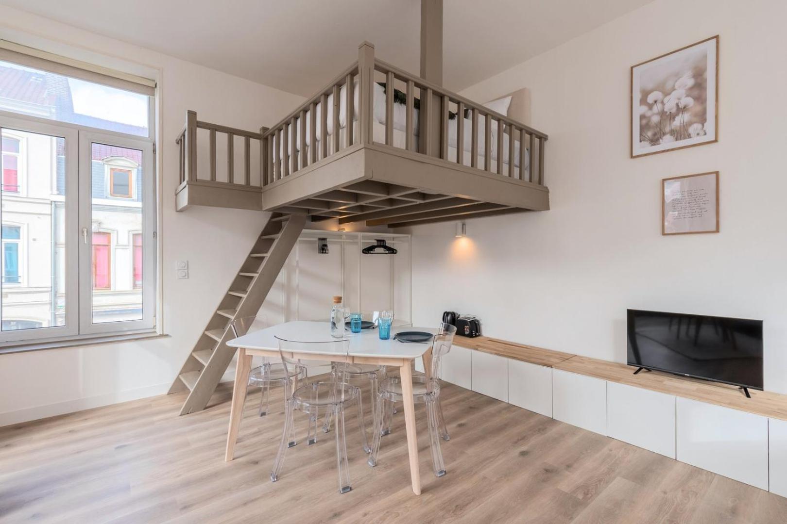 Spacious And Bright In The Center. Appartement
